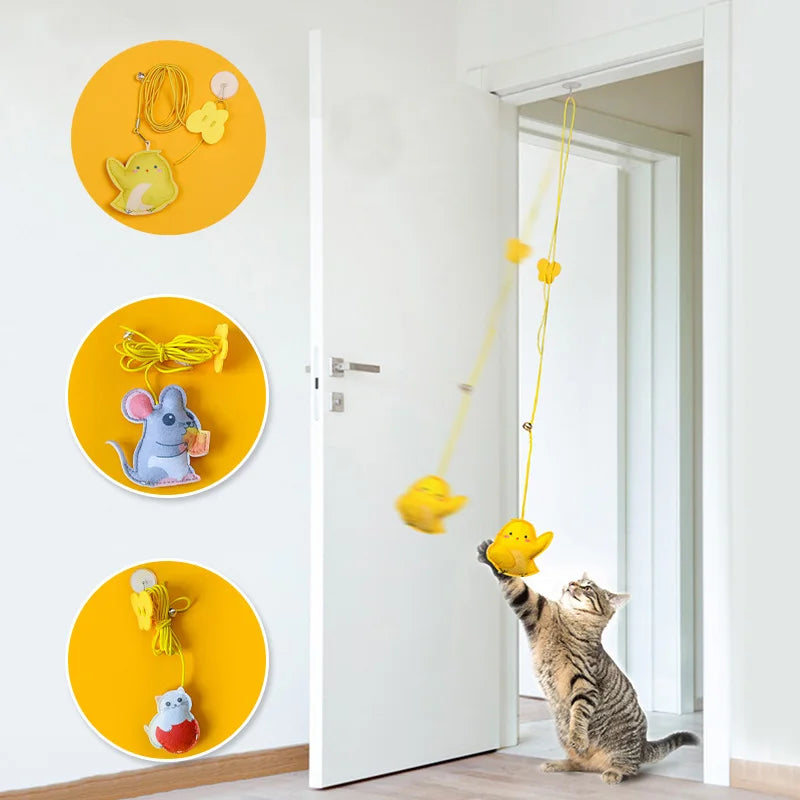 Jouet interactif pour chats suspendu avec plumes et balles en polyester