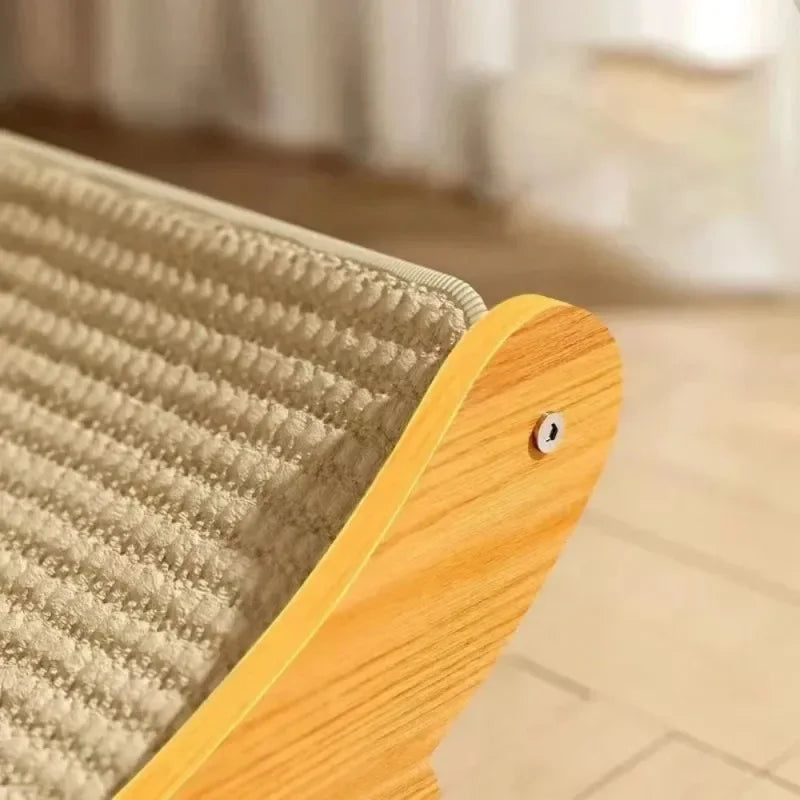 Griffoir pour chats en bois