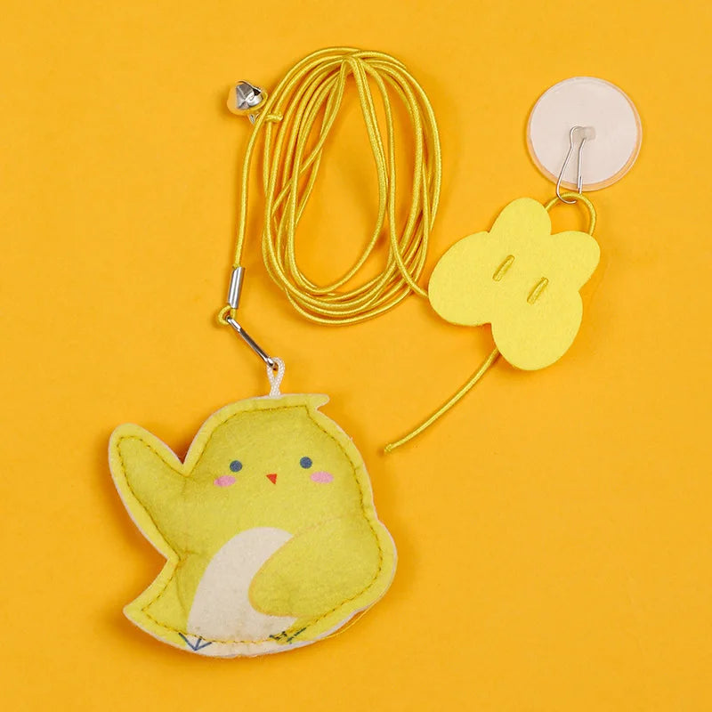 Jouet interactif pour chats suspendu avec plumes et balles en polyester