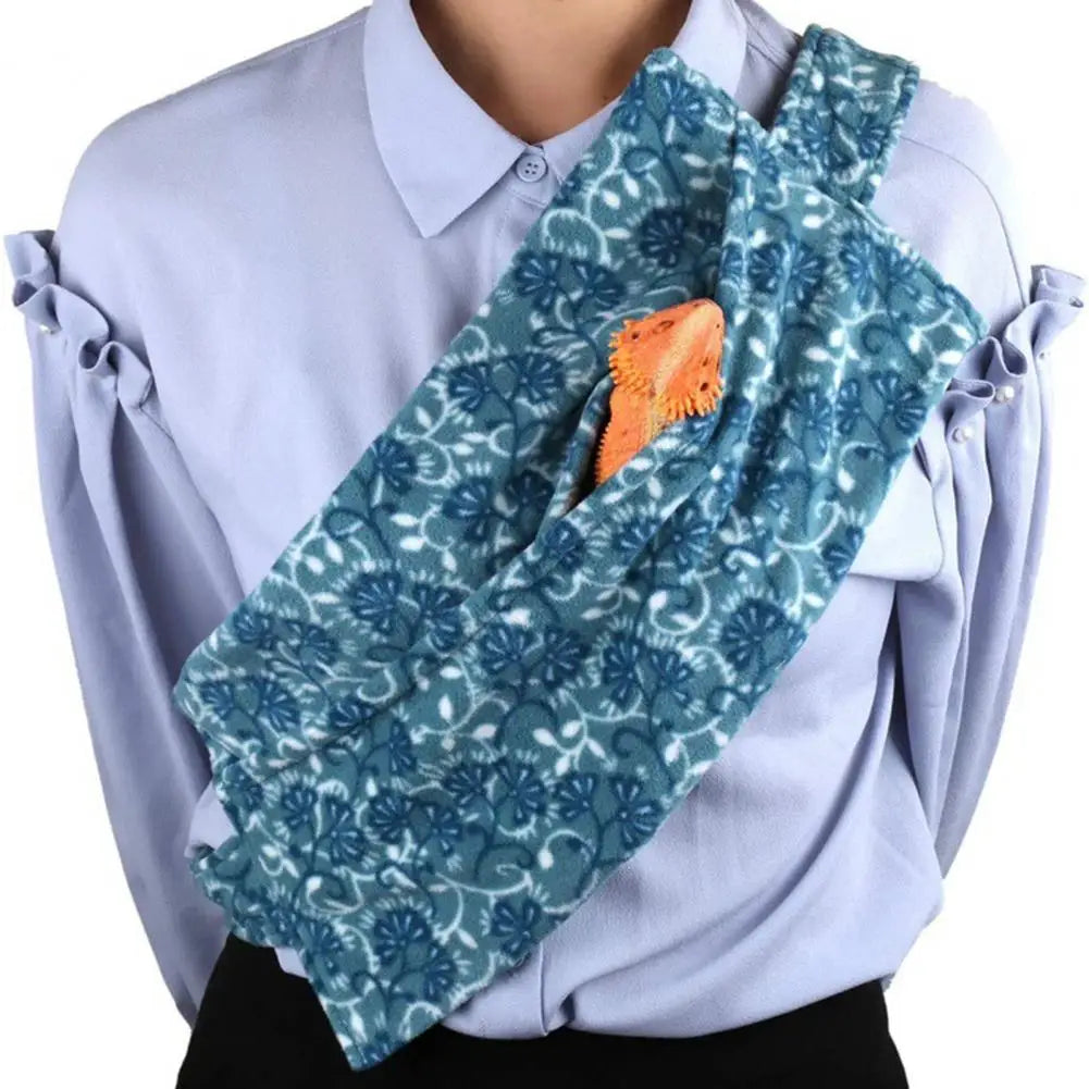 Outdoor Reptile Sling Bag Useful Reptile Carrier Bag Comfortable Flannel Sling Reptile Carrier  Bearded Dragon Sling Bag